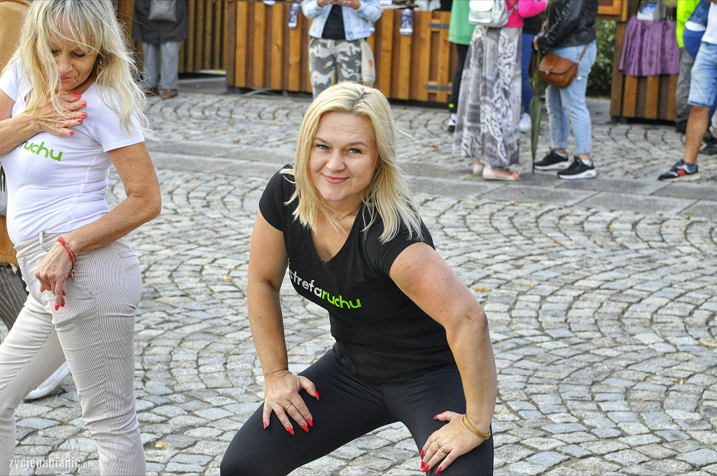 Dancing Międzypokoleniowy na Starym Rynku