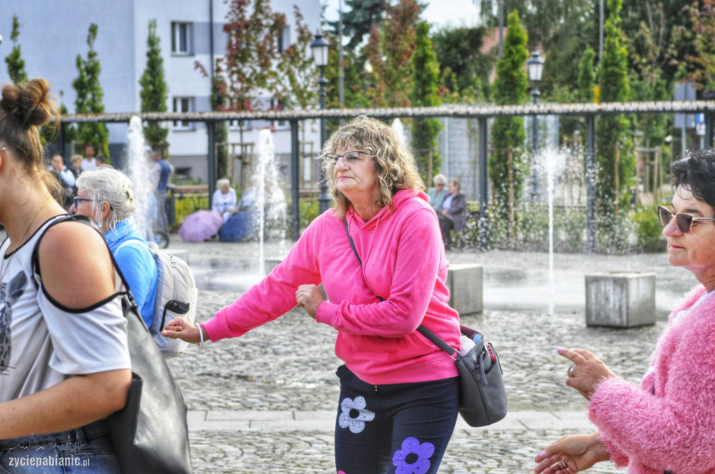 Dancing Międzypokoleniowy na Starym Rynku