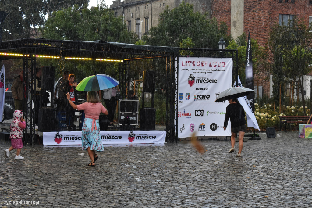 Dancing Międzypokoleniowy na Starym Rynku