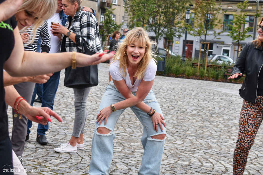 Dancing Międzypokoleniowy na Starym Rynku