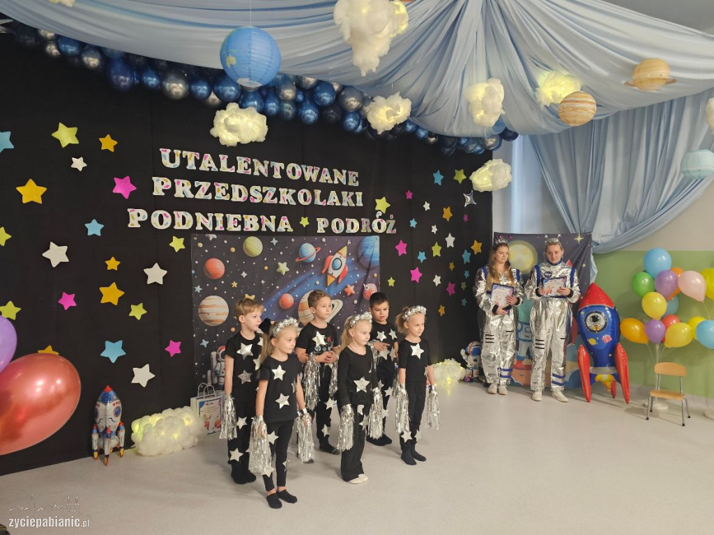 Utalentowane przedszkolaki i kosmiczna podróż