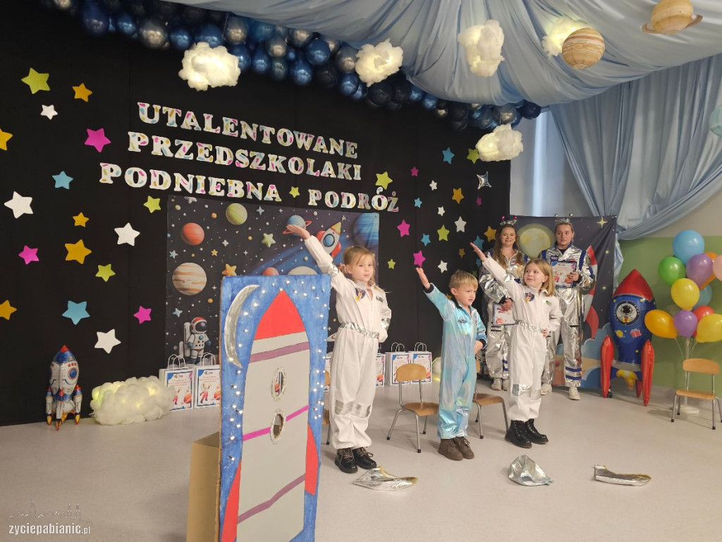 Utalentowane przedszkolaki i kosmiczna podróż