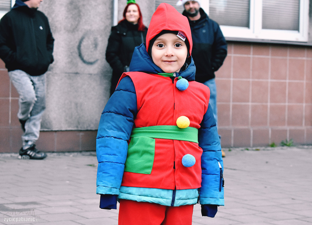 Parada i jarmark świąteczny