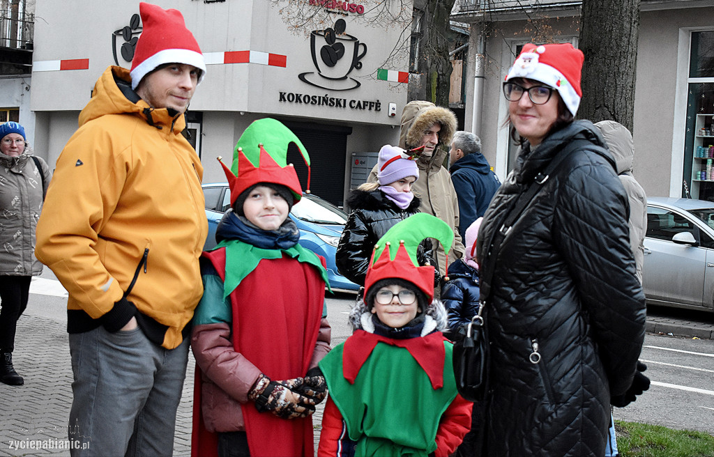 Parada i jarmark świąteczny