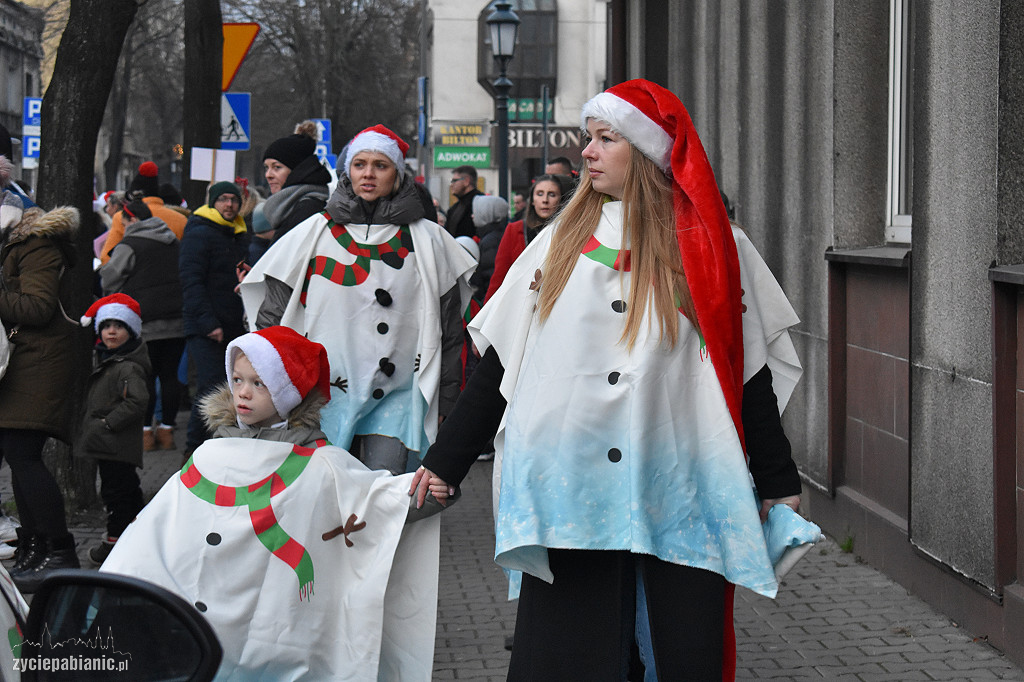 Parada i jarmark świąteczny
