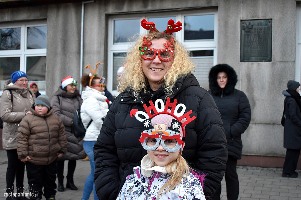 Parada i jarmark świąteczny