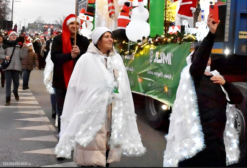 Parada i jarmark świąteczny