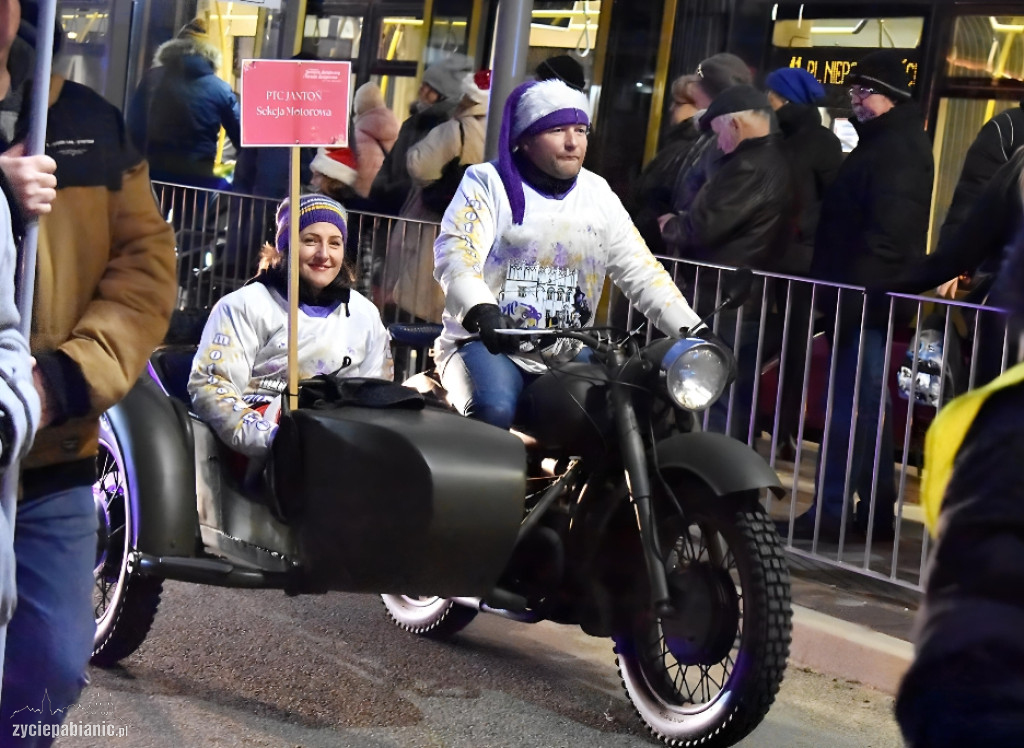 Parada i jarmark świąteczny
