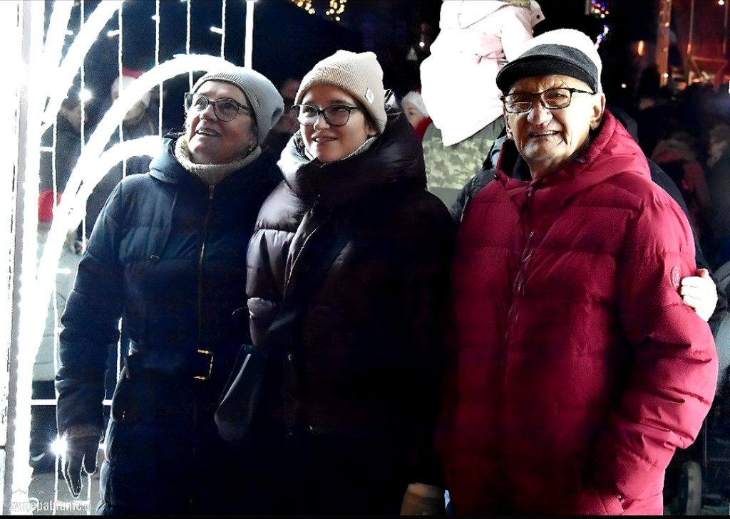 Parada i jarmark świąteczny