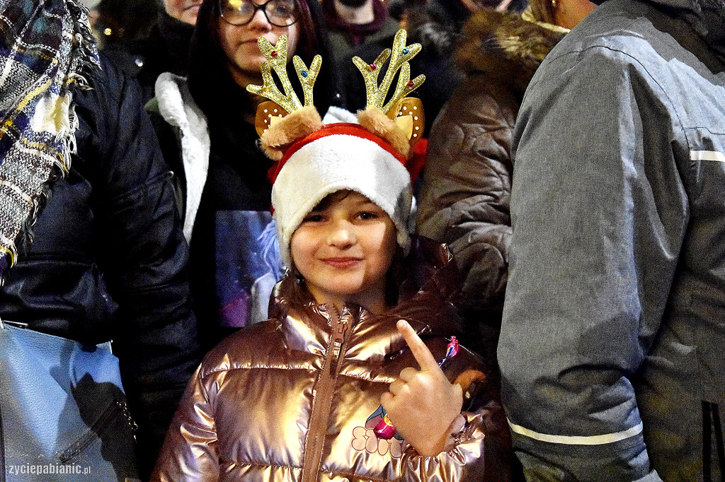 Parada i jarmark świąteczny