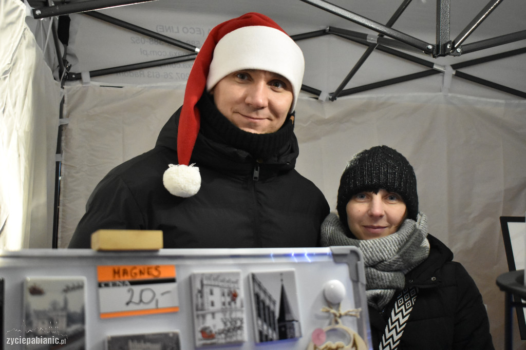 Parada i jarmark świąteczny