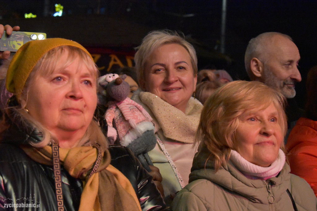 Parada i jarmark świąteczny