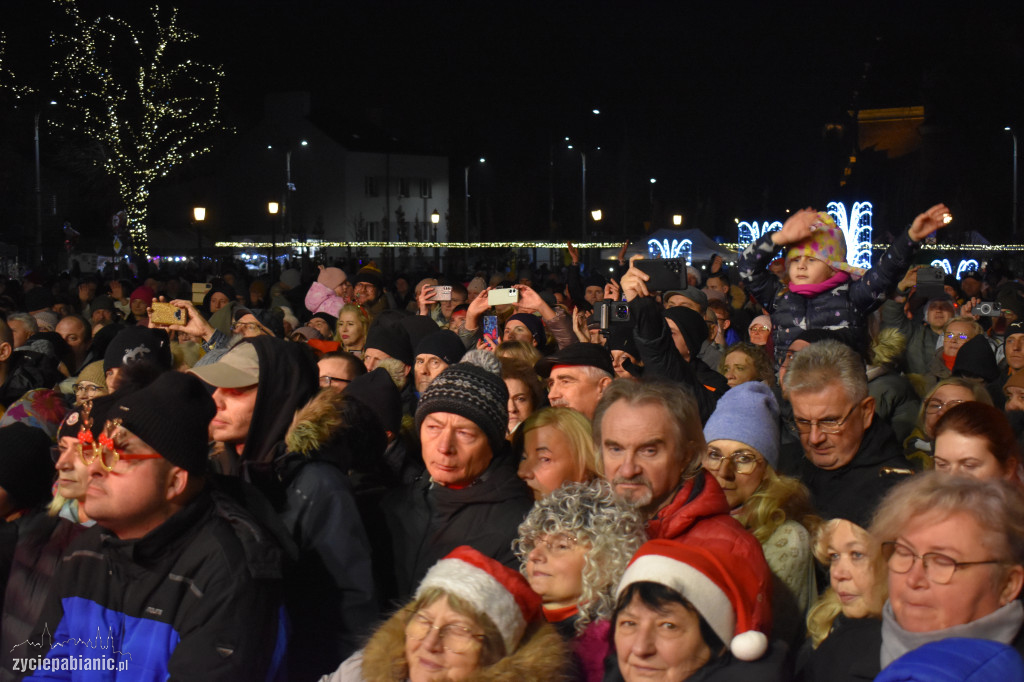 Parada i jarmark świąteczny