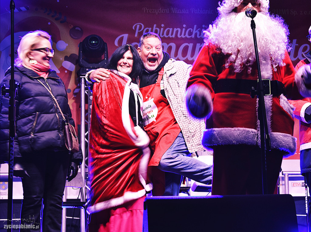 Parada i jarmark świąteczny