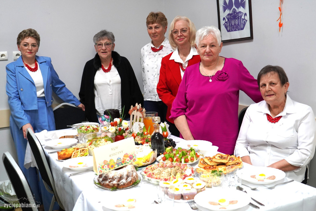 Wielkanocne stoły zachwyciły w Bychlewie