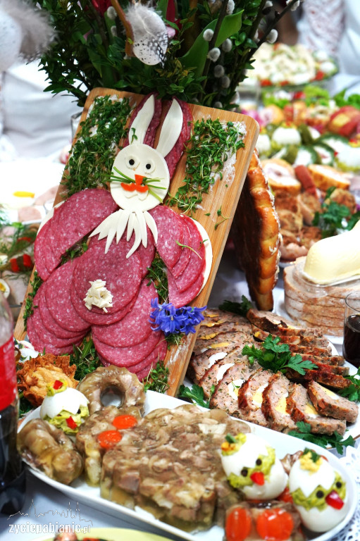 Wielkanocne stoły zachwyciły w Bychlewie