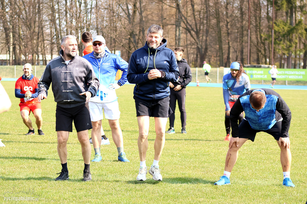 Bieg na dychę przez Pabianice