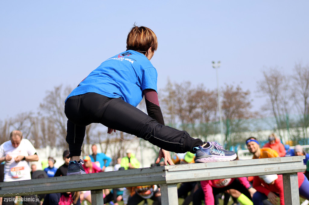 Bieg na dychę przez Pabianice