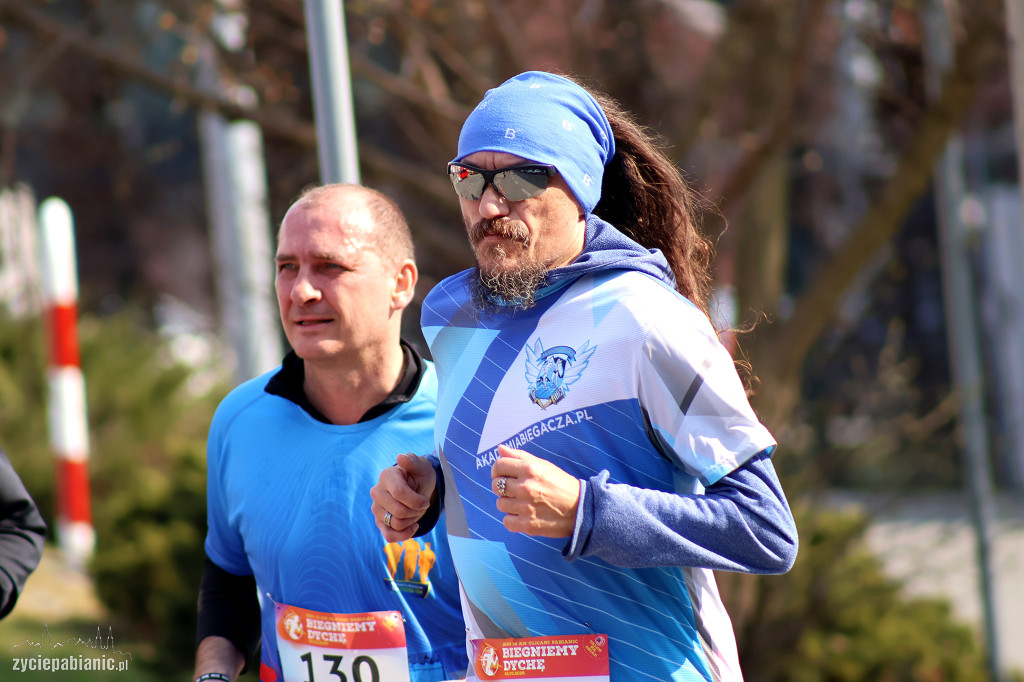 Bieg na dychę przez Pabianice