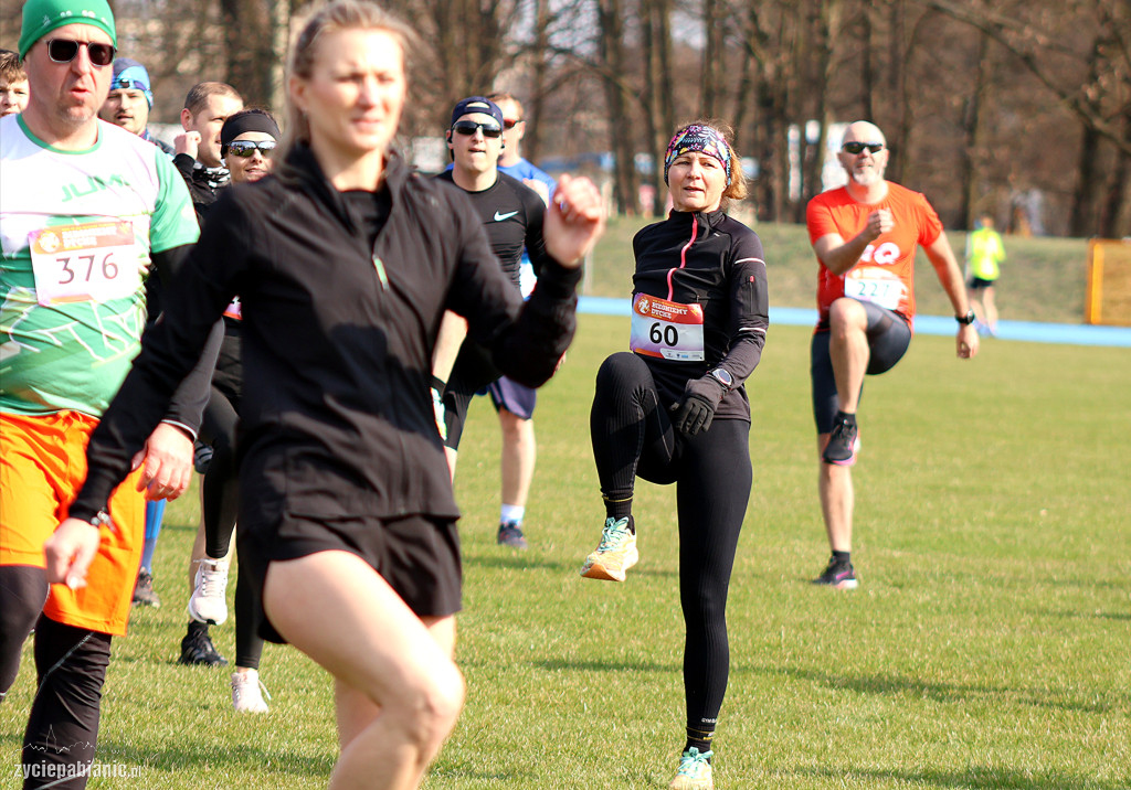 Bieg na dychę przez Pabianice