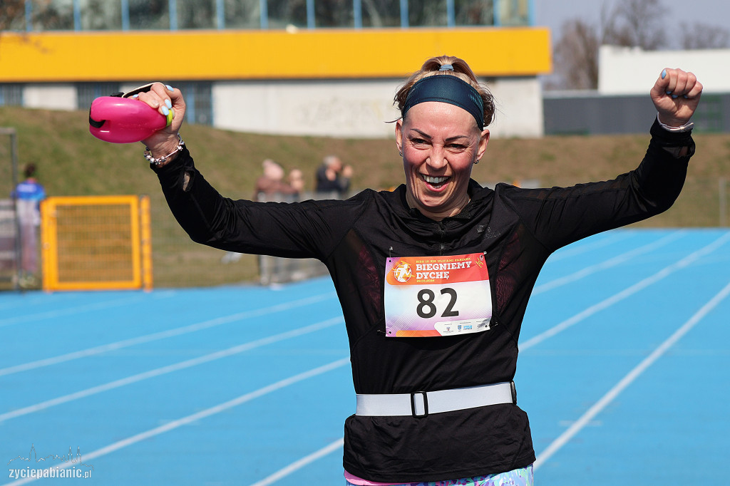 Bieg na dychę przez Pabianice