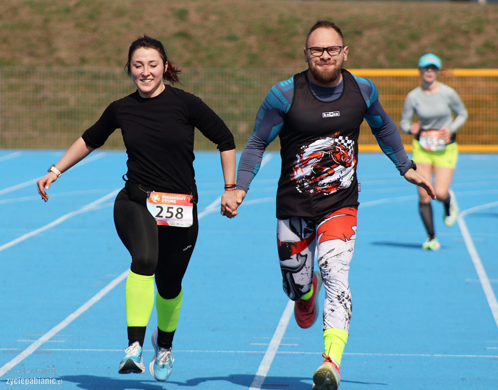 Bieg na dychę przez Pabianice