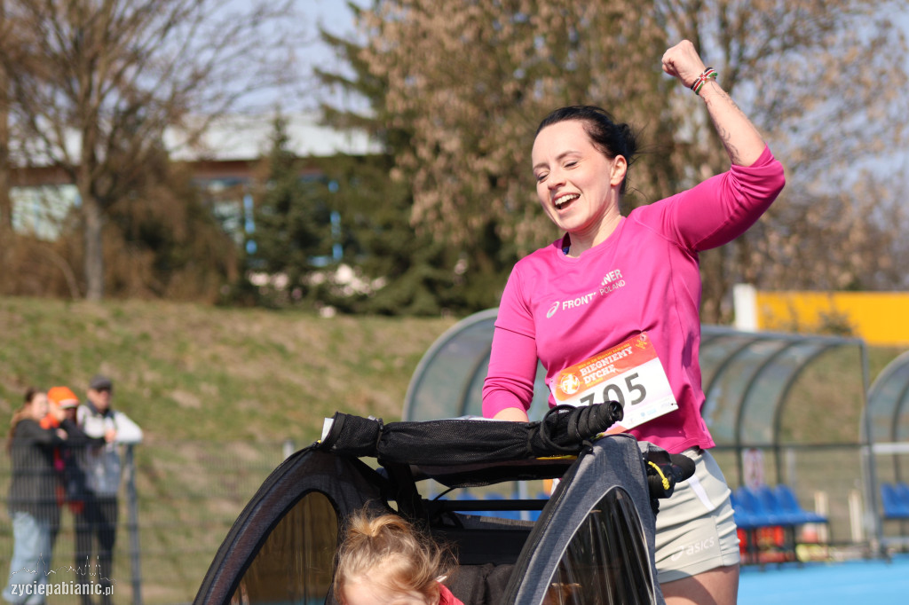 Bieg na dychę przez Pabianice