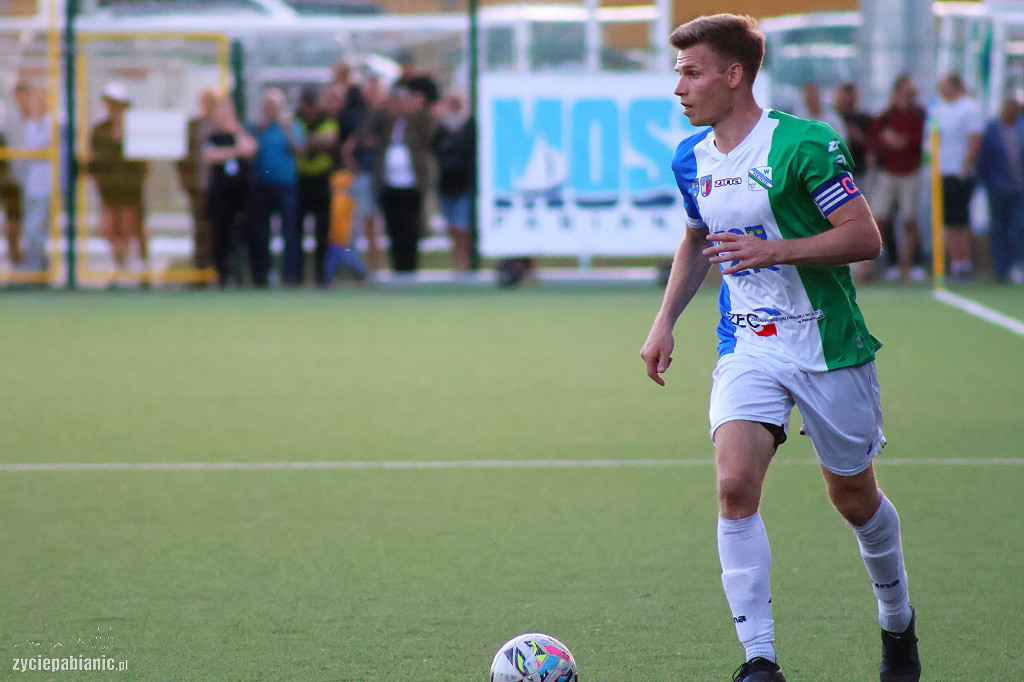 Włókniarz Pabianice vs Orzeł Parzęczew