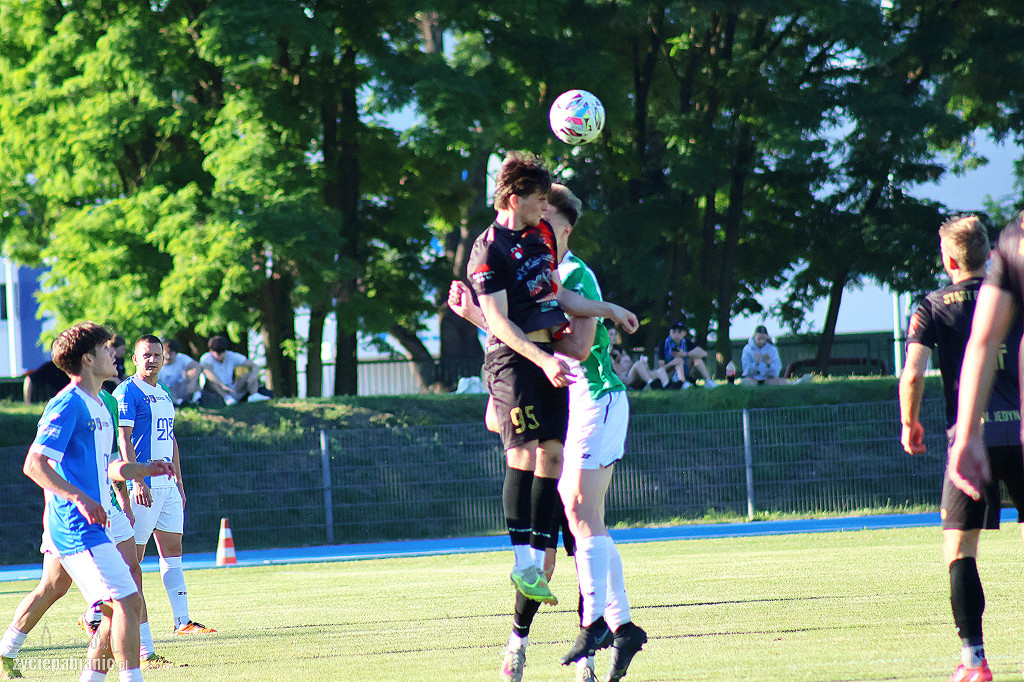 Włókniarz Pabianice- Start Brzeziny 4:1