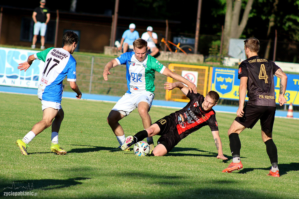 Włókniarz Pabianice- Start Brzeziny 4:1