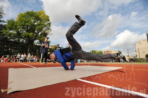 We wrześniu minister sportu otworzył boisko przy ZS nr 1