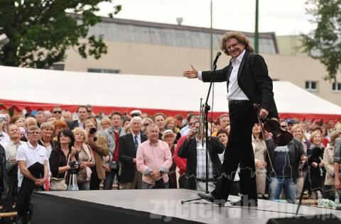 W pierwszy czerwcowy weekend w Pabianicach zaroiło się od gwiazd. Był Zbigniew Wodecki, Krzysztof Ibisz, Tadeusz Drozda i Kabaret Moralnego Niepokoju.