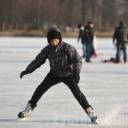 Miłośnicy łyżew mają gdzie pojeździć. Codziennie przez siedem dni w tygodniu będzie działać lodowisko na terenie Miejskiego Ośrodka Sportu i Rekreacji (ul. Bugaj 110).