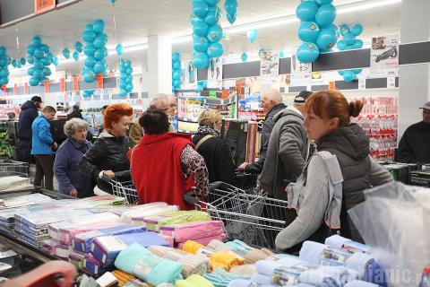 Nowy Lidl stanął przy ul. Waltera-Jankiego