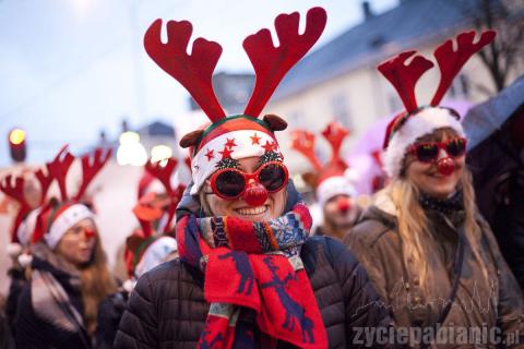 Świąteczna parada przemaszerowała ul. Zamkową