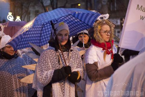 Świąteczna parada przemaszerowała ul. Zamkową