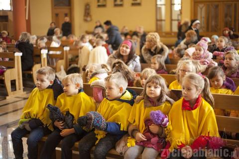 Przedszkolaki śpiewały kolędy