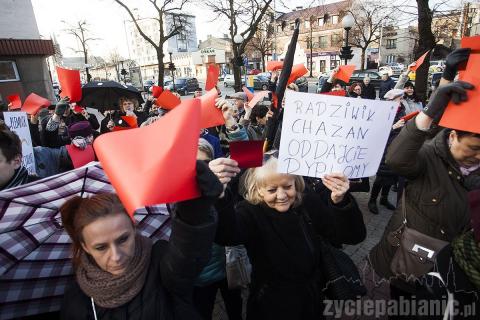 Czarny protest w Pabianicach