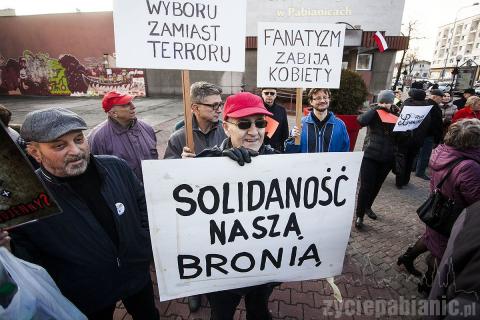 Czarny protest w Pabianicach