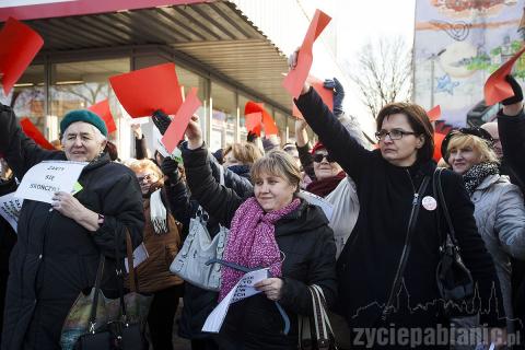 Czarny protest w Pabianicach