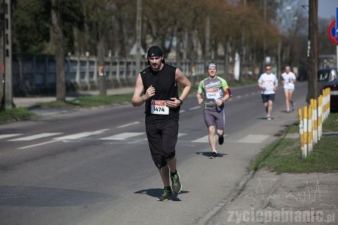 17 minut zajęło najlepszemu zawodnikowi przebiegnięcie 5 kilometrów