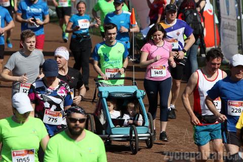 1h 18 minut zajęło pierwszemu pabianiczaninowi przebiegnięcie półmaratonu