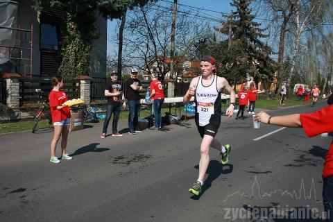 1h 18 minut zajęło pierwszemu pabianiczaninowi przebiegnięcie półmaratonu