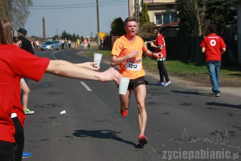 1h 18 minut zajęło pierwszemu pabianiczaninowi przebiegnięcie półmaratonu