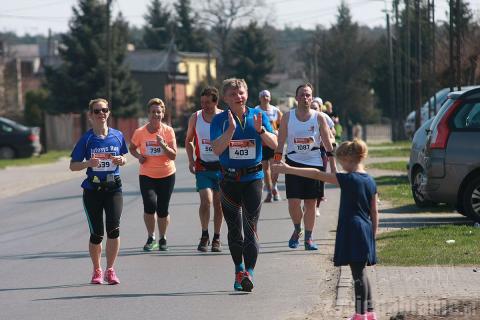 1h 18 minut zajęło pierwszemu pabianiczaninowi przebiegnięcie półmaratonu