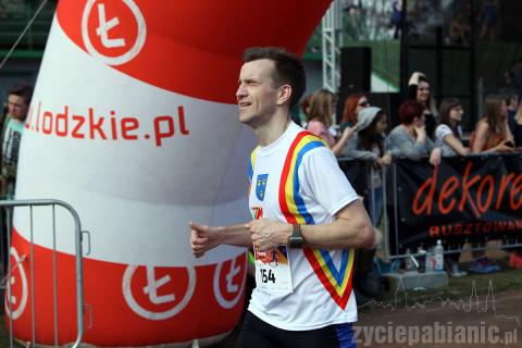 1h 18 minut zajęło pierwszemu pabianiczaninowi przebiegnięcie półmaratonu