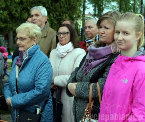 Było zimno, ale pabianiczanie i tak przyszli podziwiać naszych strażaków