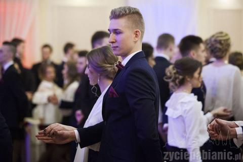 Studniówka odbyła się w Willi Impresja w Pabianicach