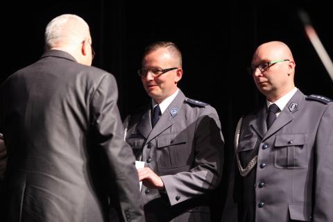 Wręczenie nominacji podczas święta policji Życie Pabianic