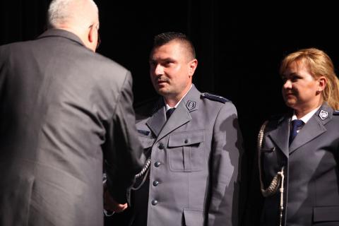 Wręczenie nominacji podczas święta policji Życie Pabianic